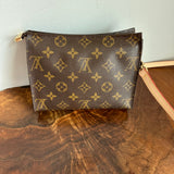 The Cygnet Crossbody - Vintage Monogram in Vachetta