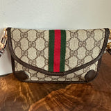 The Junco - Vintage Gucci (GG) Crossbody