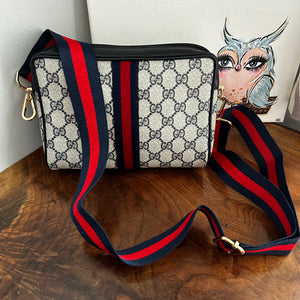 The Junco - Navy Vintage Gucci GG Crossbody