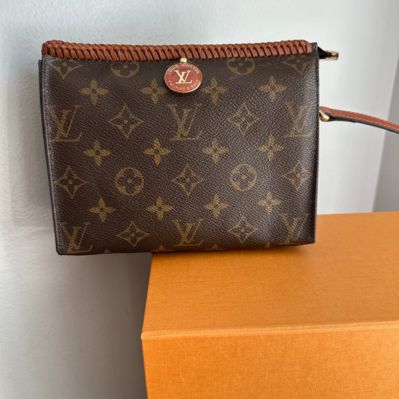 The Cygnet Crossbody - Vintage Monogram in Whiskey