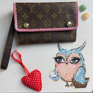 The Junco - Vintage Monogram Wristlet in Barbie Pink