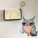 The Chickadee-Cream Vernis Vintage Card Holder