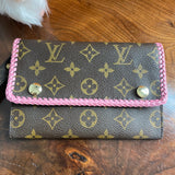 The Junco - Vintage Monogram Wristlet in Barbie Pink