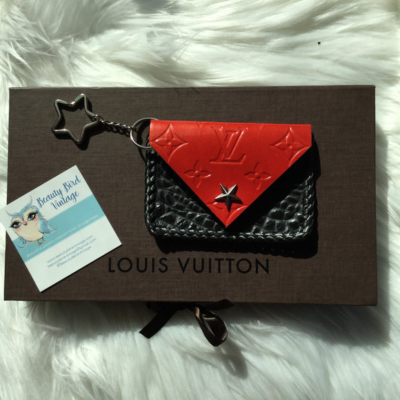 Red Vernis Vintage Card Holder/Key Chain